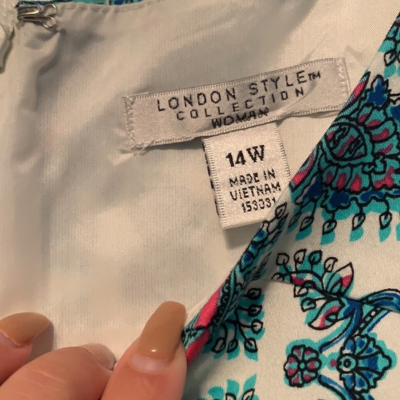 NWT patterned sleeveless London Style dress 14W - Picture 3 of 6